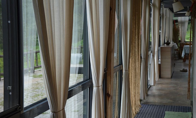 Curtains in Dubai